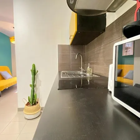 Happyhome Terrasse En Fastwifi Netflix Διαμέρισμα Μασσαλία